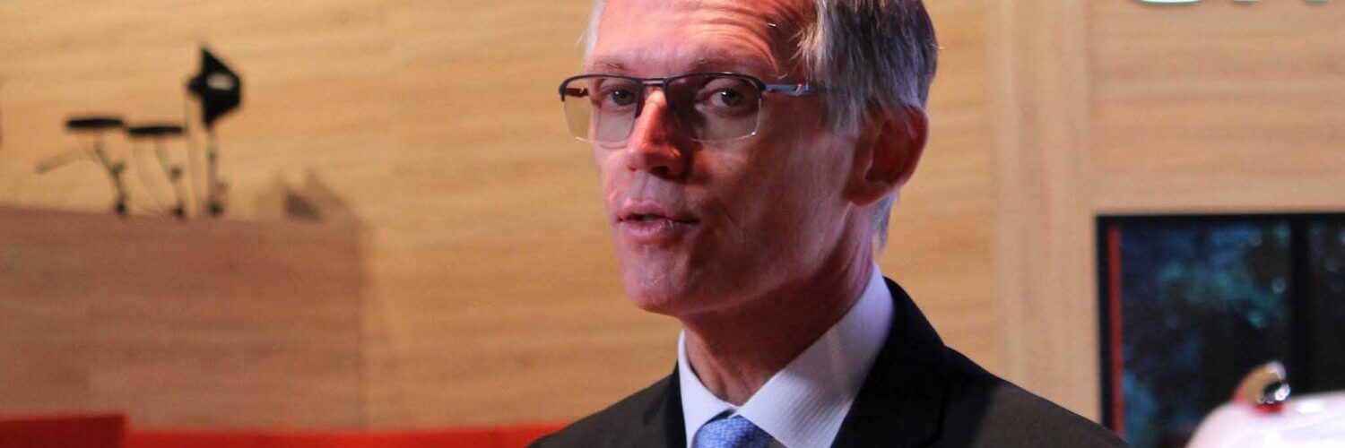Automobile: Carlos Tavares s’en prend à la «pensée unique»