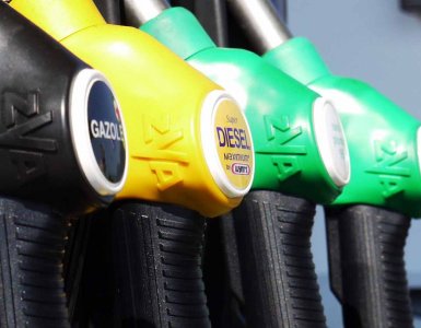gazole-essence-diesel wikimedia commons