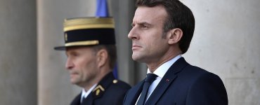 Emmanuel_Macron_(2019-10-09)_01