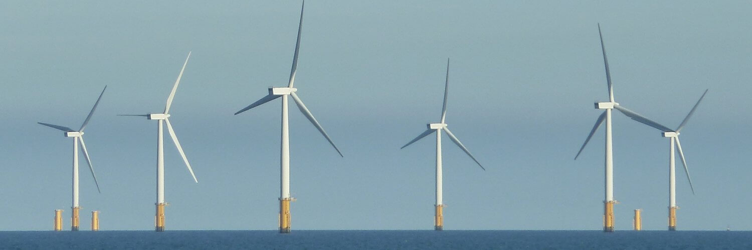 A Saint-Nazaire, le premier parc éolien marin français va entrer en service