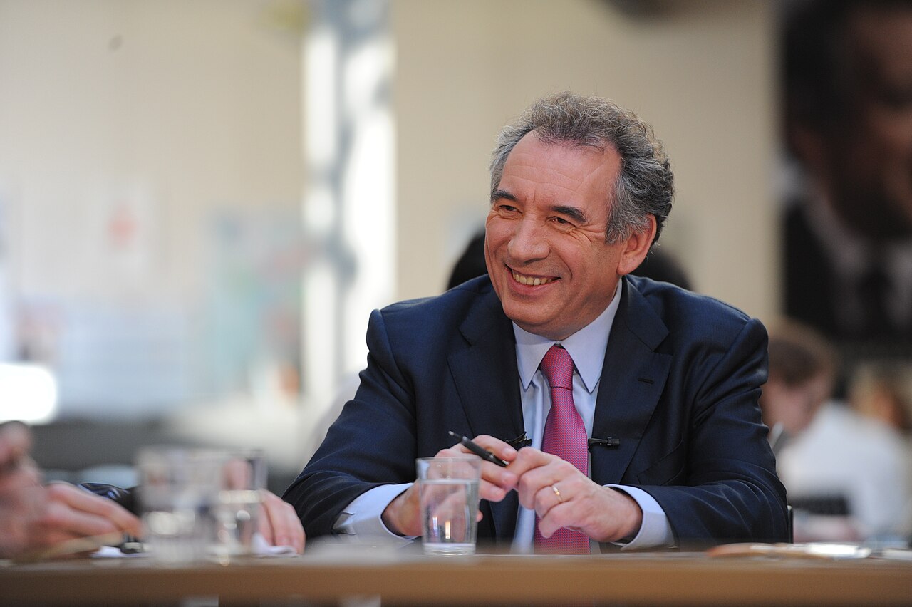 <i class='fa fa-lock' aria-hidden='true'></i> PPE, François Bayrou siffle la fin de la récréation