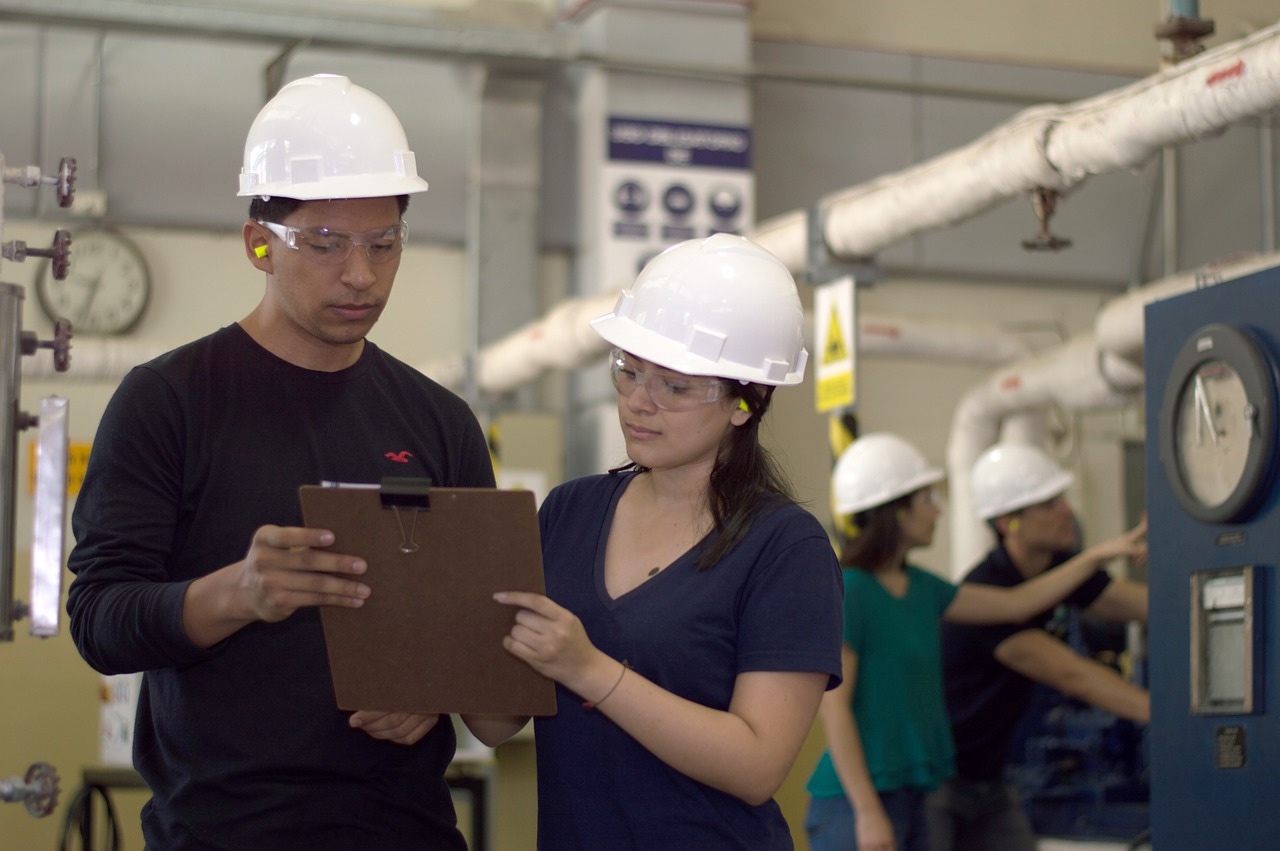 <i class='fa fa-lock' aria-hidden='true'></i> La pénurie grandissante d’ingénieurs et de techniciens qualifiés est un obstacle majeur à la transition et à la réindustrialisation