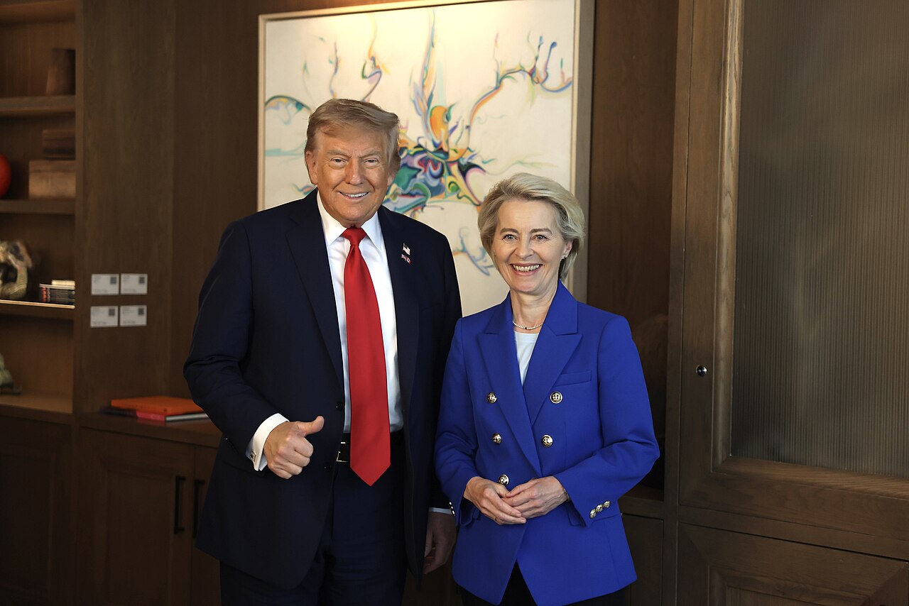 <i class='fa fa-lock' aria-hidden='true'></i> L’accord énergétique entre Ursula von der Leyen et Donald Trump est une mascarade