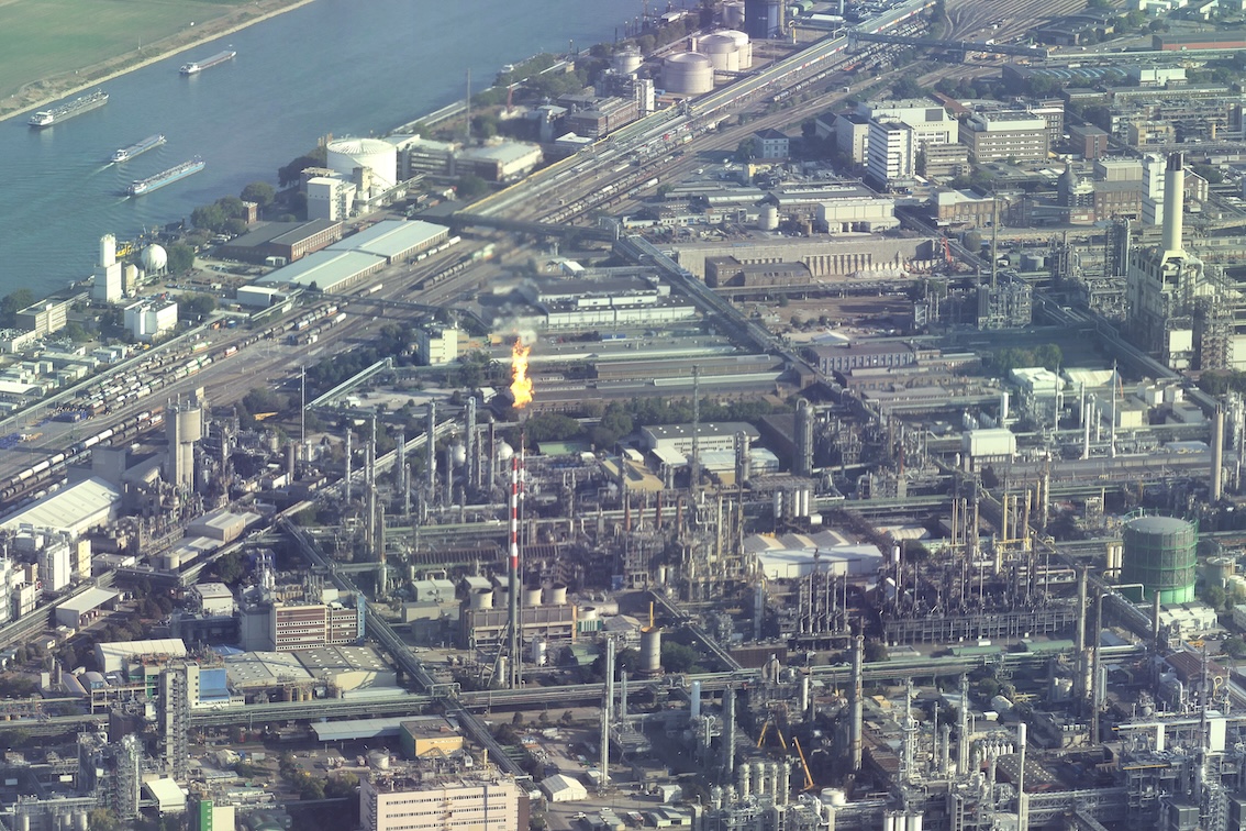 <i class='fa fa-lock' aria-hidden='true'></i> L’industrie chimique européenne s’effondre