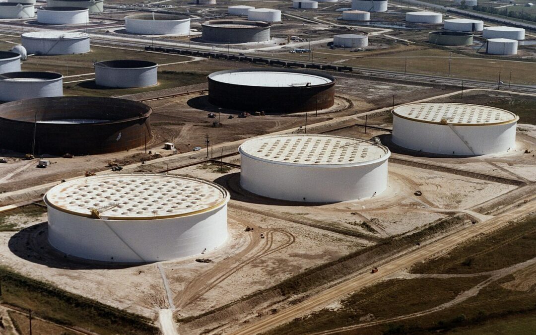 Les stocks de pétrole américains et chinois peuvent limiter l’envolée des prix du pétrole après les attaques contre l’Iran